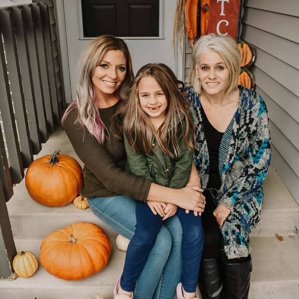 Meet your Posher, Tammera